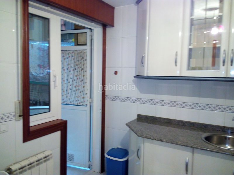 Foto 7cddc70d-939e-499b-82a5-7307b7e8a751. Rent flat with heating parking in O Milladoiro Ames