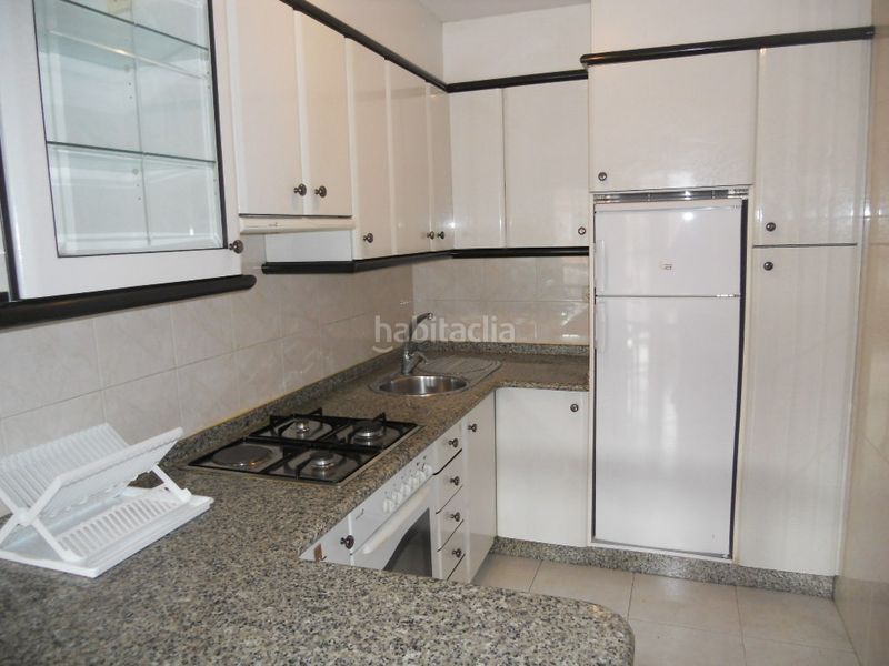 Foto a3daa7b4-4ad2-4a25-99d8-9fe6bcb3e969. Pis amb calefacció aparcament a O Milladoiro Ames
