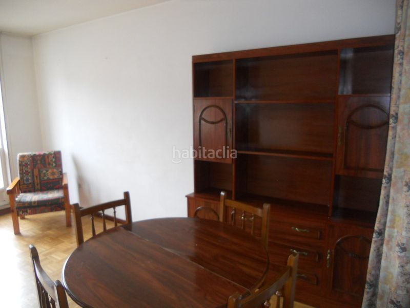 Foto fe32eb59-c847-442d-90ea-79641bdd0a58. Piso en O Milladoiro Ames