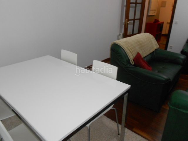 Foto e57642e6-8975-467b-ab26-206c6688e479. Lloguer pis amb calefacció aparcament a O Milladoiro Ames