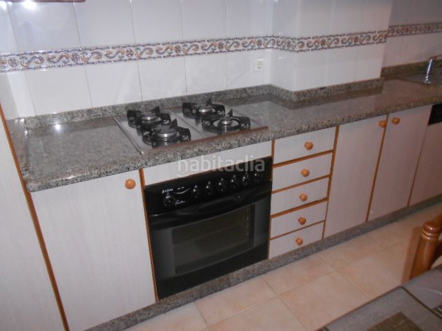 Foto f15ed14c-bb30-403b-a4bd-9e1cf87f4feb. Lloguer pis amb calefacció aparcament a O Milladoiro Ames