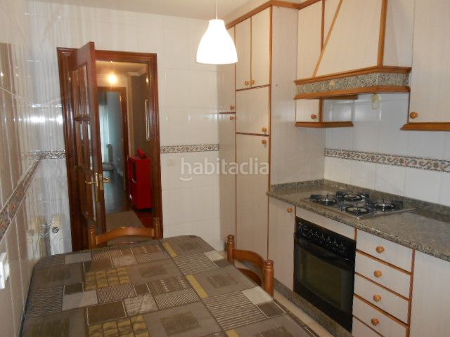 Foto f762565d-e460-4564-b201-221924af4f86. Alquiler piso en O Milladoiro Ames