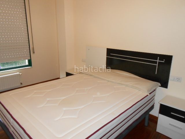 Foto 5ae96e9a-5a73-4380-9634-e9a094573245. Lloguer pis amb calefacció aparcament a O Milladoiro Ames