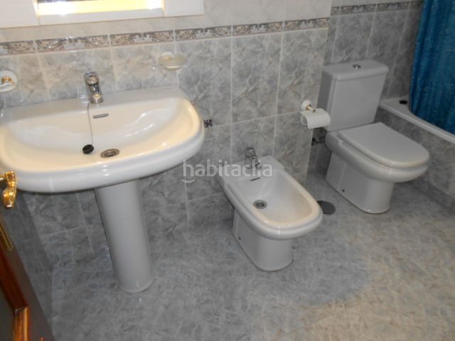 Foto b9680bd7-8b5d-4c7a-beef-a270c3a26e15. Lloguer pis amb calefacció aparcament a O Milladoiro Ames