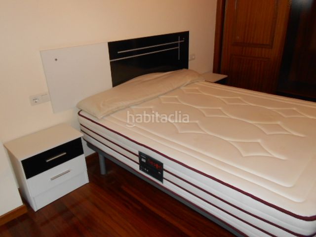 Foto c378ae1e-2b5a-482e-9ad8-495d9aed0853. Lloguer pis amb calefacció aparcament a O Milladoiro Ames