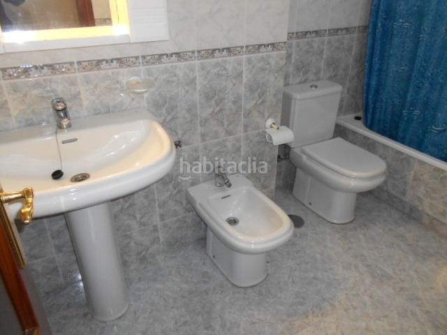 Foto d561812d-8e23-4150-b237-0dc675baf4a9. Lloguer pis amb calefacció aparcament a O Milladoiro Ames