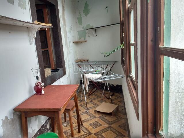 Foto 31b1eb1e-42c6-41c3-99d6-c22b2c78e0e4. Casa adossada a Ensanche - Sar Santiago de Compostela