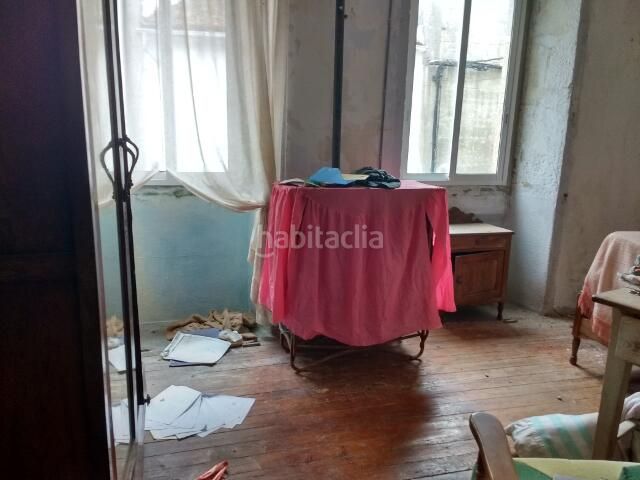 Foto 6e2b9b30-07e9-4313-a817-b1aaa8de2be4. Casa adossada a Ensanche - Sar Santiago de Compostela