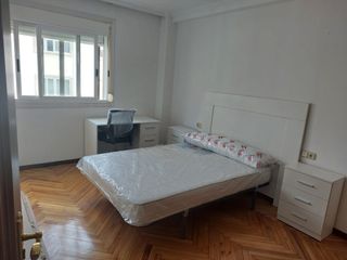 Alquiler Piso en Ensanche - Sar