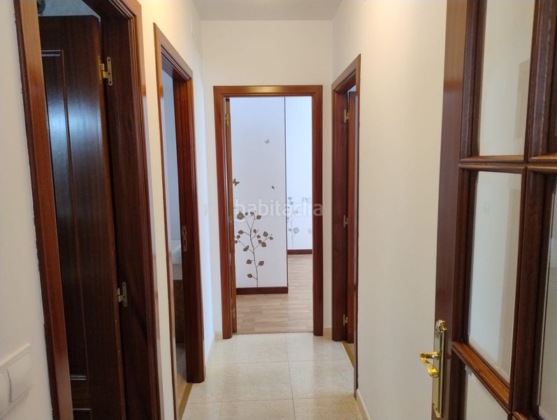 Foto 0b586074-9d80-4a08-95ba-ffcbaa4bff17. Rent flat with heating in Val do Dubra
