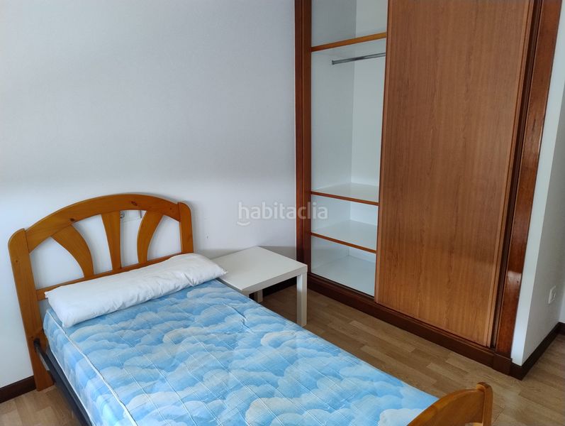 Foto 3dbb8a4b-33fe-4b55-8be1-c0d47e6ac2a7. Rent flat with heating in Val do Dubra