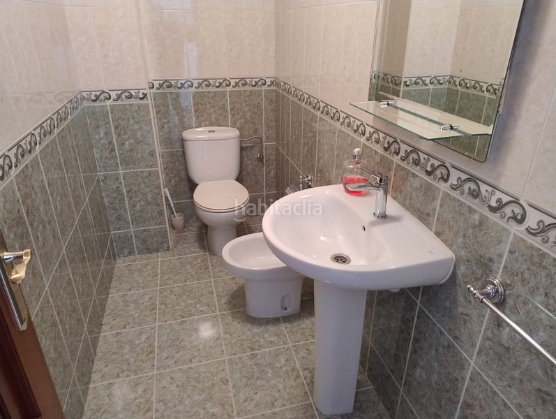 Foto 4226d936-8976-42f4-82dc-67740ac7ead7. Rent flat with heating in Val do Dubra