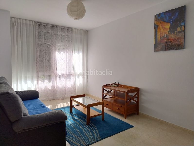Foto 4ab75e39-9f17-40c3-acbb-1d2c6f2f4dd9. Rent flat with heating in Val do Dubra