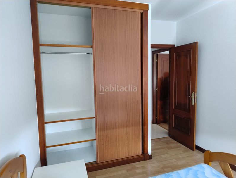 Foto 924dac36-c7b7-4227-8278-0e120d6bb9aa. Rent flat with heating in Val do Dubra