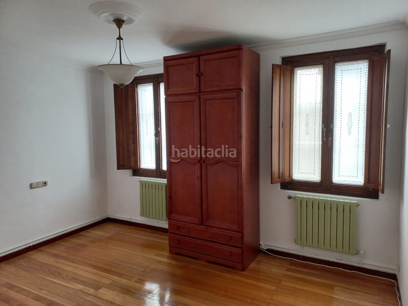 Foto cdb2e3b5-2112-401e-a209-73feb651d8bf. Casa a schiera con riscaldamento parcheggio in Campus Norte - San Caetano Santiago de Compostela