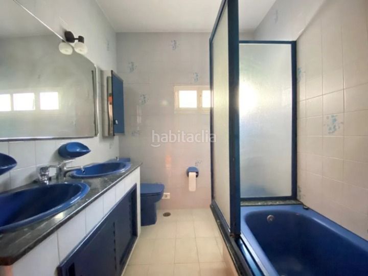 Foto fe4165af-10ff-449e-bf4f-0b4d834d187f. Casa a schiera con riscaldamento parcheggio in Campus Norte - San Caetano Santiago de Compostela
