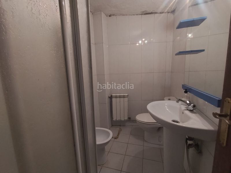 Foto c3a91636-36ca-42b1-8237-c4db9ecd7af2. Casa adossada amb calefacció aparcament a Teo