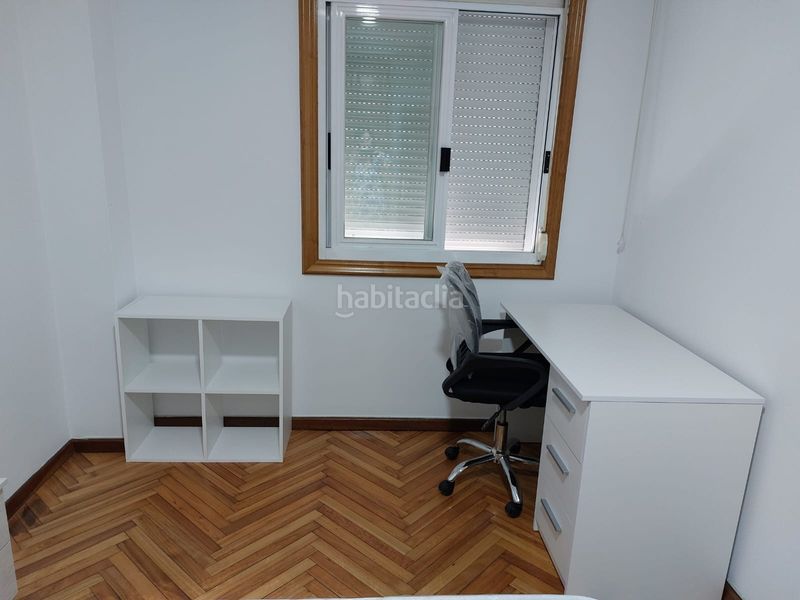Foto 012da192-66d1-4e9d-8b09-6bcad61d0ed0. Rent flat with heating in Ensanche - Sar Santiago de Compostela