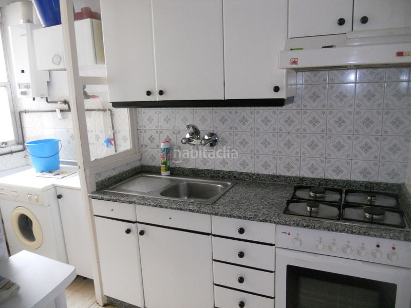 Foto a8b9dd25-aeb2-4a62-8b87-5d04da2fcc25. Rent flat with heating in Conxo Santiago de Compostela