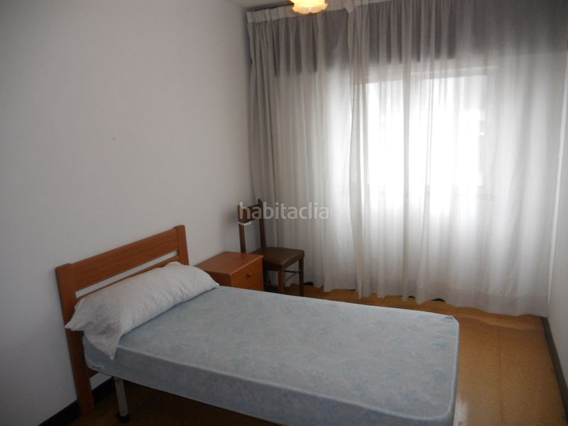 Foto cfa2a7a6-403e-4ca1-a2a4-aad870221ea1. Rent flat with heating in Conxo Santiago de Compostela
