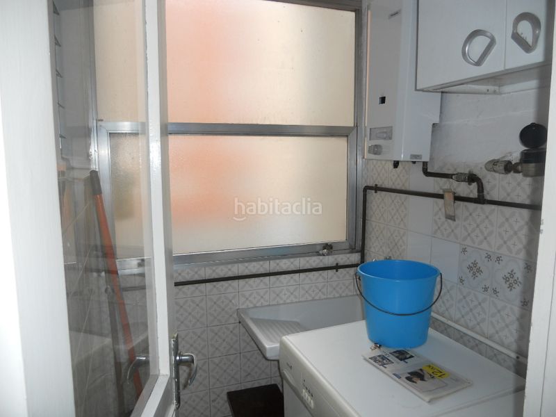 Foto db94f5ba-65c6-498f-8f60-2e13a8f2d357. Rent flat with heating in Conxo Santiago de Compostela