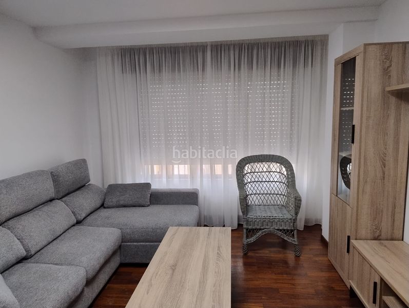 Foto 56f5b6d1-3fb7-49fb-863d-a8a52e69bfdd. Rent flat with heating parking in Campus Sur - Santa Marta Santiago de Compostela
