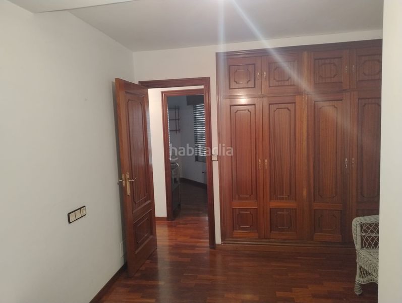 Foto 881c8da5-dbe2-46ef-b22c-24447e38f4c3. Rent flat with heating parking in Campus Sur - Santa Marta Santiago de Compostela
