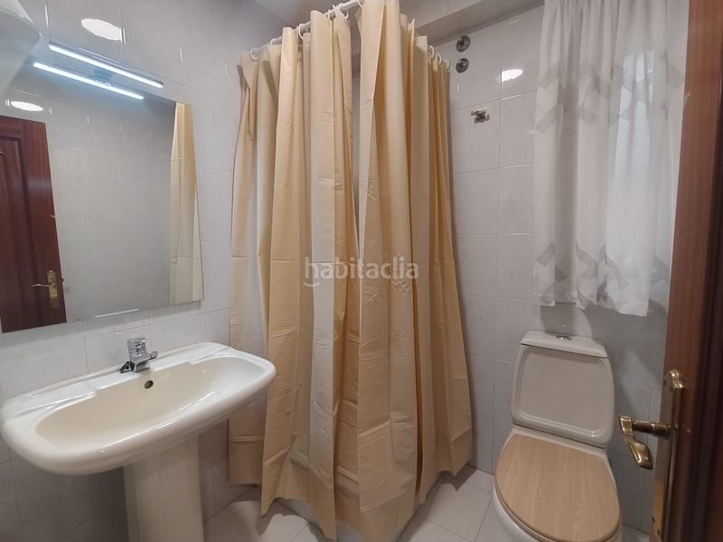 Foto a528965c-3c44-493b-825e-15d875e9c8db. Rent flat with heating parking in Campus Sur - Santa Marta Santiago de Compostela
