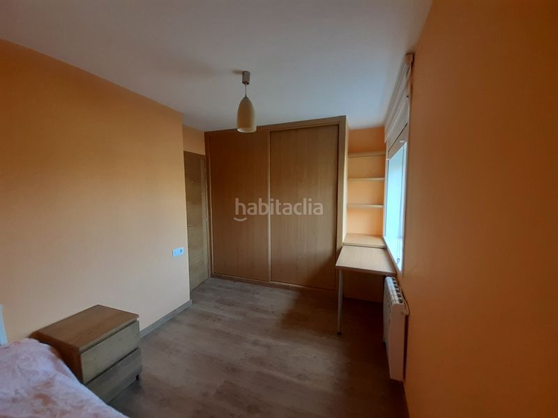 Foto 32ba2d29-17d1-47f2-b8de-8ba77ec37716. Rent flat with heating in Campus Norte - San Caetano Santiago de Compostela