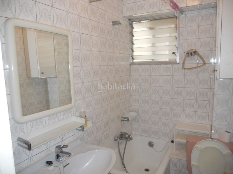 Foto d4ac750e-1f06-4020-9905-57dd1c9a25b2. Rent flat with heating in Conxo Santiago de Compostela