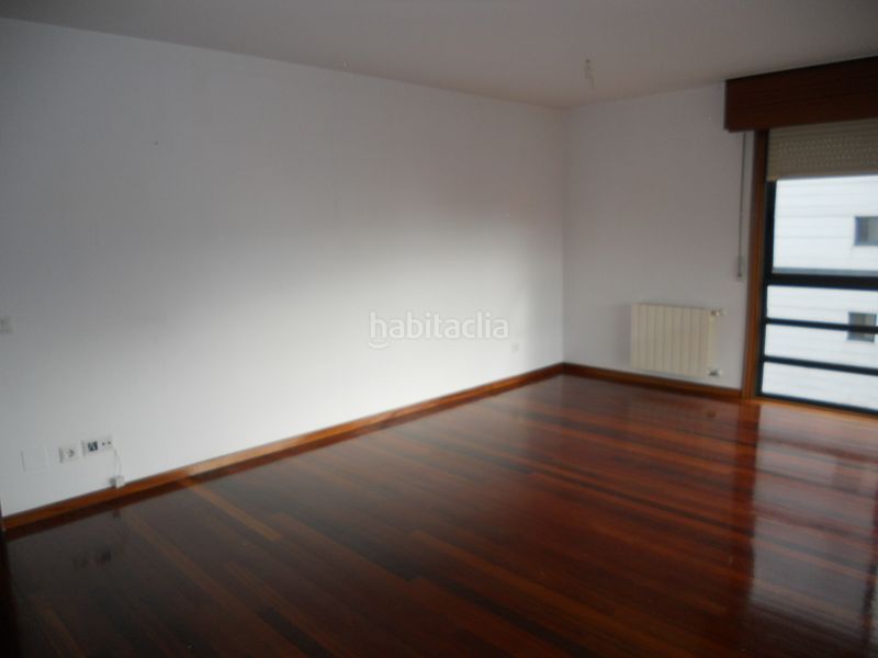 Foto be64e44e-69c8-420c-81ae-0f72b16df41e. Rent flat with heating parking in Concheiros - Fontiñas Santiago de Compostela