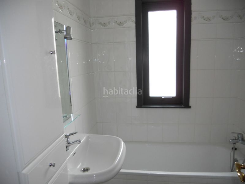 Foto c1d7e471-efc7-474f-be6b-65793e11843f. Rent flat with heating parking in Concheiros - Fontiñas Santiago de Compostela
