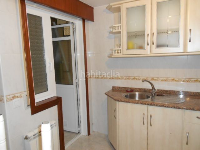 Foto ae2a4c64-c194-4ad5-b7e7-e0441c572159. Alquiler piso en O Milladoiro Ames