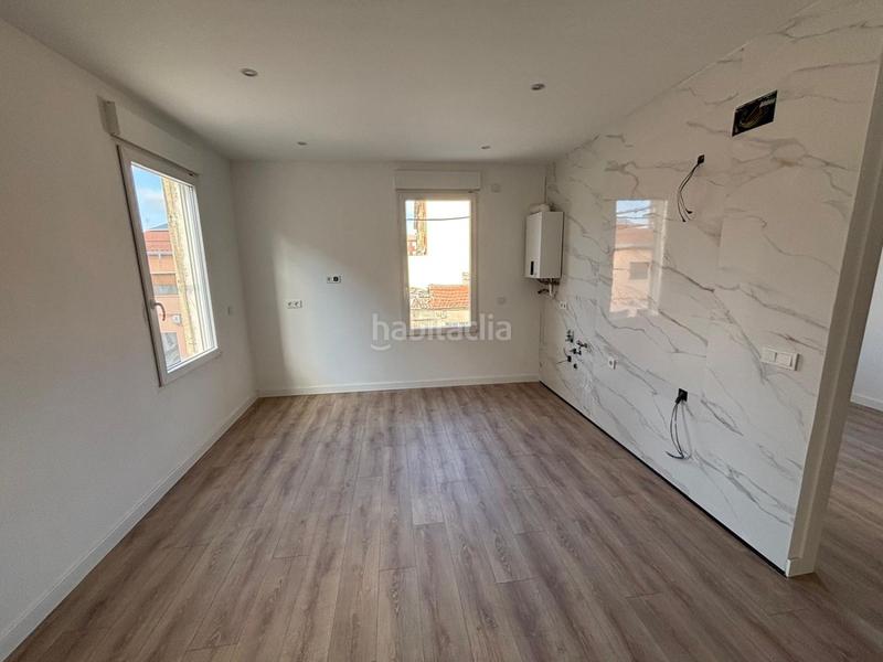 Foto e5d7efce-d60f-4d00-9031-a2e9df8fed6e. Pis amb calefacció a Villares de la Reina