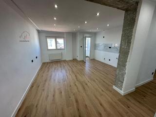 Pis  Ledesma. Piso en venta en ctra. ledesma, 3 dormitorios.