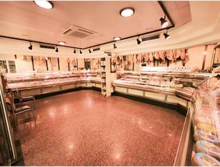 Local Comercial  Nicaragua. Local com. en venta en rollo, 1 despacho.