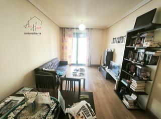 Piso  Sanchez rojas. Piso en venta en salas bajas, 2 dormitorios.