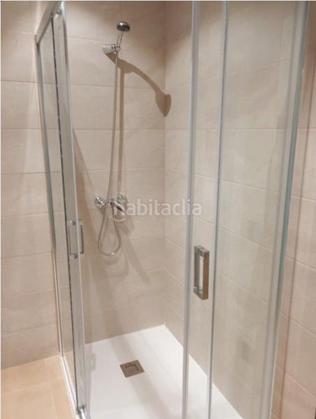 Foto abc08a61-92a6-4879-94c6-869575260c77. Alquiler piso  en alquiler en avda. portugal, 4 dormitorios. en Salamanca
