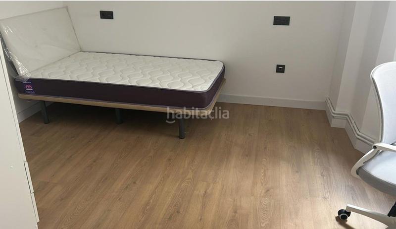 Foto c4ff8343-6820-4225-aa3a-40e7462696d5. Alquiler piso  en alquiler en avda. portugal, 4 dormitorios. en Salamanca