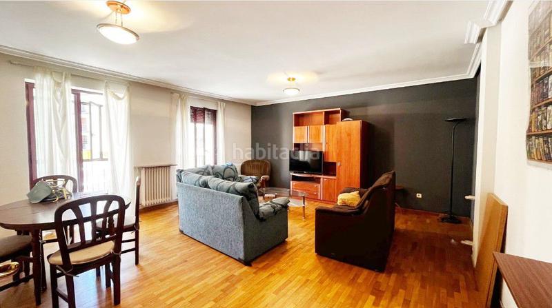 Foto 3828eba4-680c-471d-953d-08cdd0351bd5. Miete etagenwohnung mit heizung in San Vicente - Las Úrsulas Salamanca