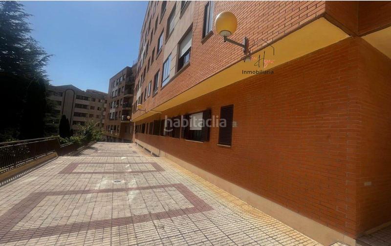 Foto bf82ac67-ff83-4e9b-bf96-ef1d41021920. Alquiler piso  en alquiler en fco. anaya, 2 dormitorios. en Salamanca