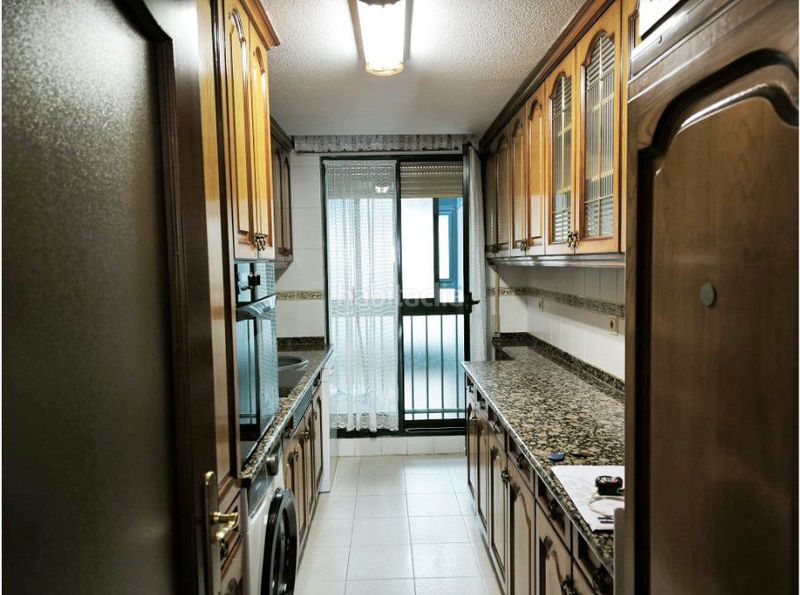 Foto 28e289a1-cc4e-4e81-8ac2-3a811b5efe13. Rent flat with heating parking in Chinchibarra Salamanca