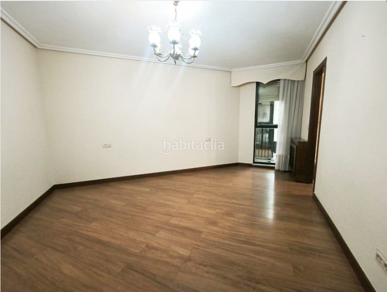 Foto 2dedfb89-d70e-426c-944e-da918c231b5c. Rent flat with heating parking in Chinchibarra Salamanca
