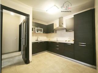 Appartement  Norberto cuesta dutari. Piso en venta en paseo san vicente, 2 dormitorios.