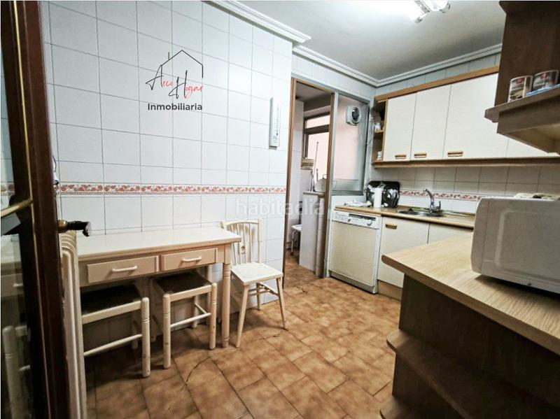 Foto 8e6159c4-d831-49ca-83d2-292aae9cfbdd. Piso  en venta en fco. anaya, 4 dormitorios. en Salamanca