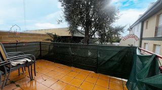 Chalet  De las acacias. Chalet en venta en urbanización las bizarricas, 4 dormitorios.