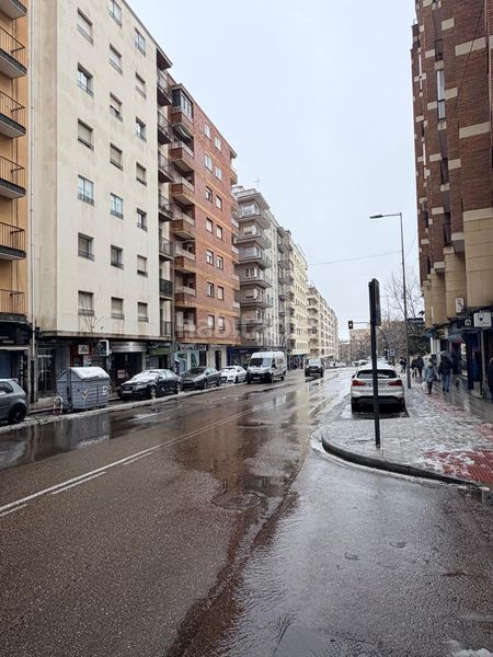 Foto 773b7a3e-bd05-4d8b-b886-20fa4866b777. Àtic amb calefacció a San Bernardo Salamanca