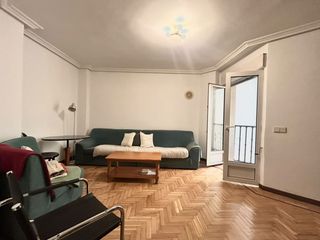 Etagenwohnung  Francisco vitoria. Piso en venta en centro  rua, 2 dormitorios.