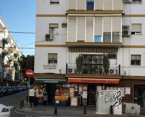 Location Appartement à El Plantinar - Avda. La Paz - El Juncal. Alquiler piso para estudiantes