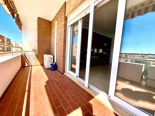 Pis a Parque María Luisa -Giralda Sur. Venta de piso en huerta de la salud.calle alfonso de cossio